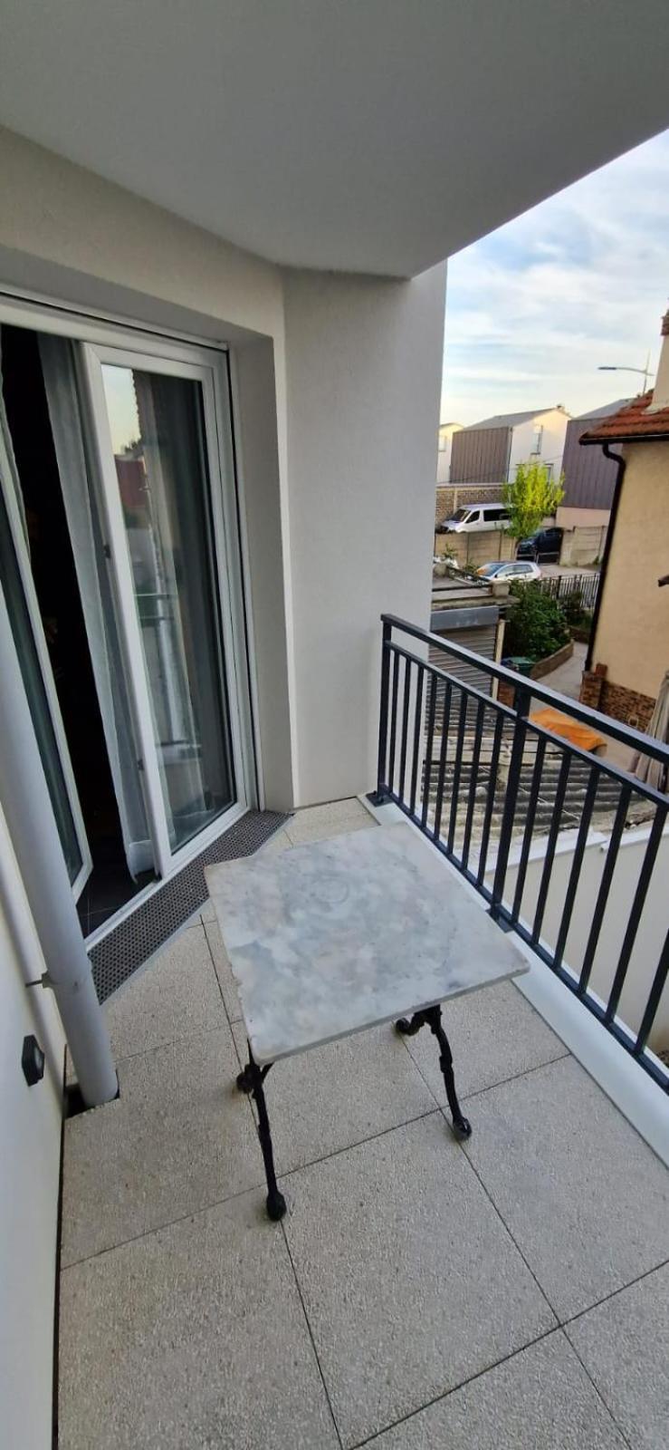 Residence Marceau Drancy Exteriör bild