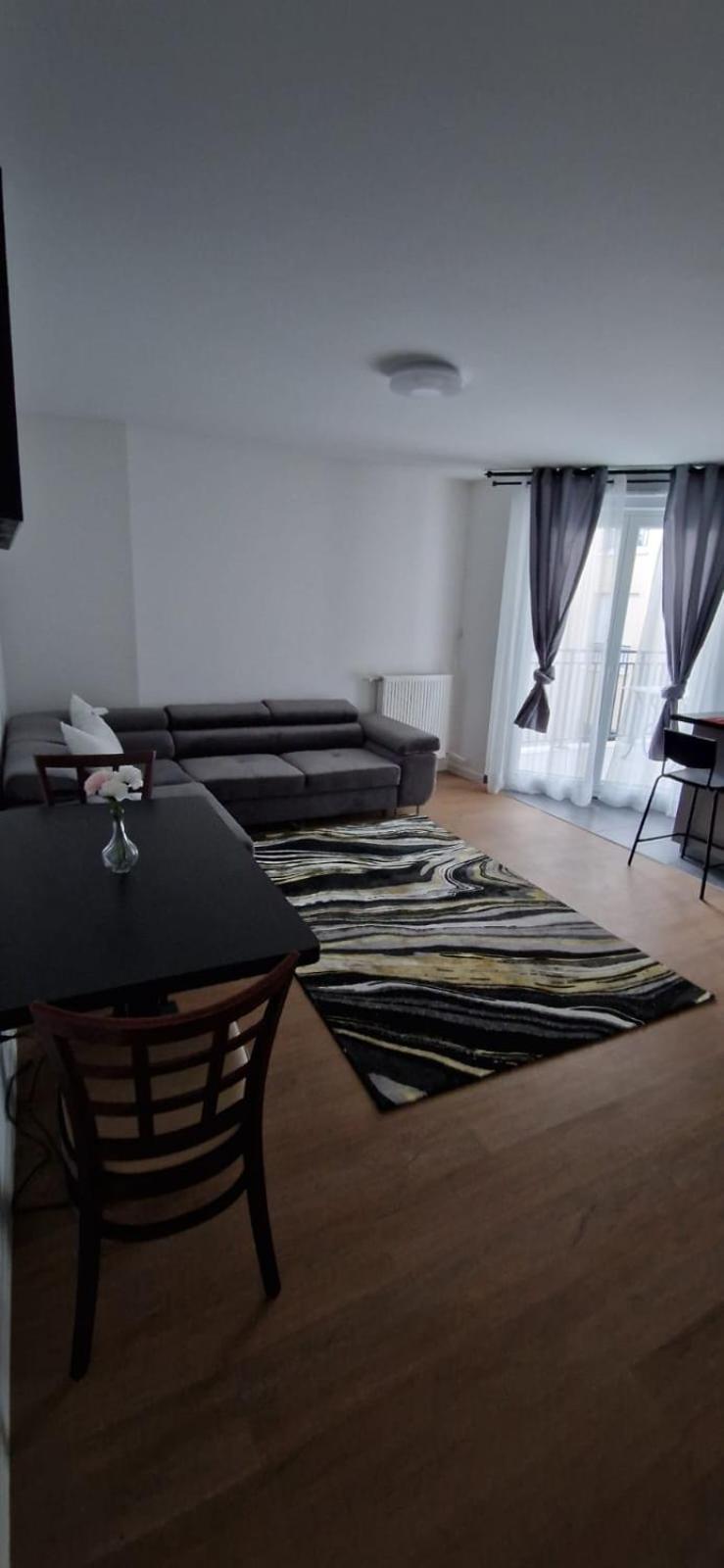 Residence Marceau Drancy Exteriör bild