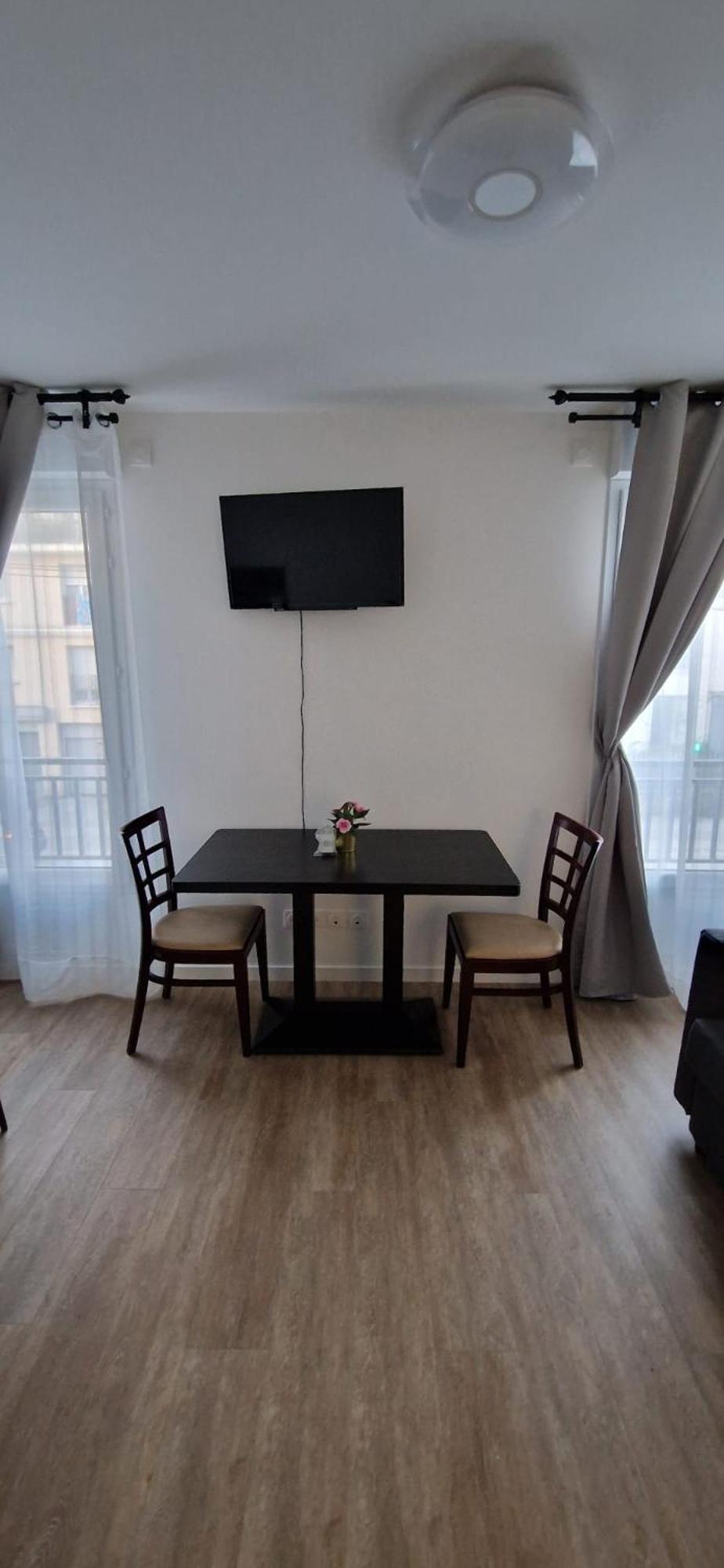 Residence Marceau Drancy Exteriör bild